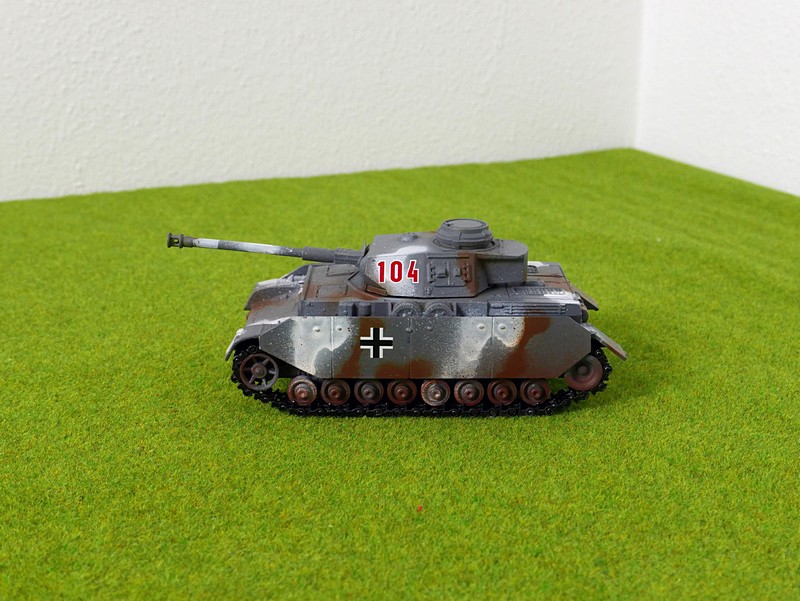 Solido Panzer IV left view